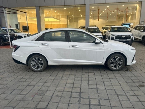 Hyundai Verna 2023-2026 SX Opt