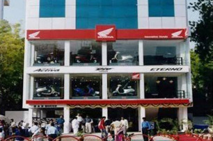 gallery-image gallery-image