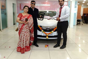 Gallery Images_0022_PHOTO-2023-04-07-12-59-42 Gallery Images_0022_PHOTO-2023-04-07-12-59-42